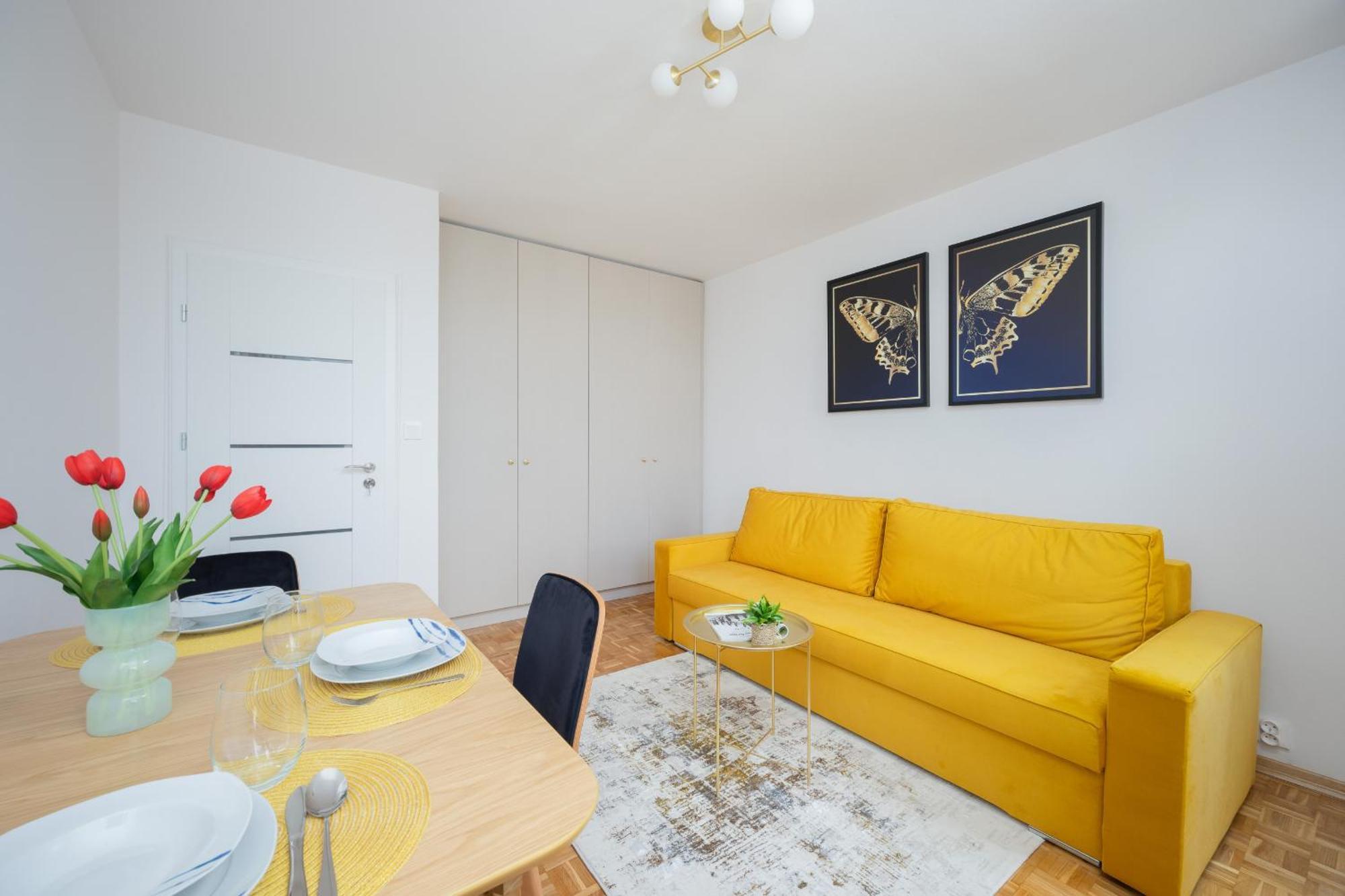 Ludna Overlooking The Center By The Vistula River By Renters Apartment *